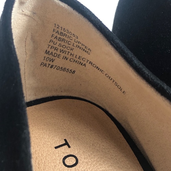 Torrid Black Lace Flats Size 10 Wide - Picture 3 of 5